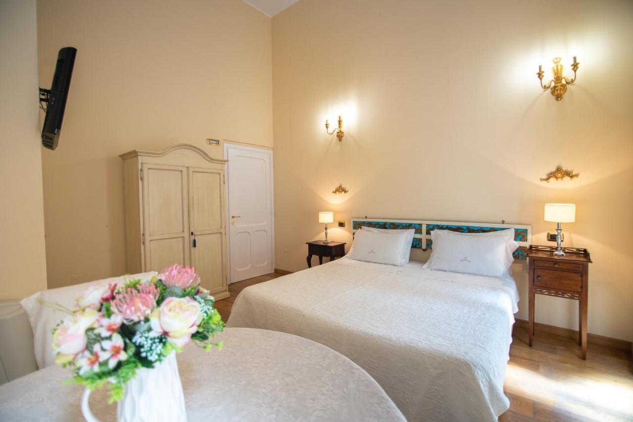 La Ghirlanda B&B Cagliari Luaran gambar