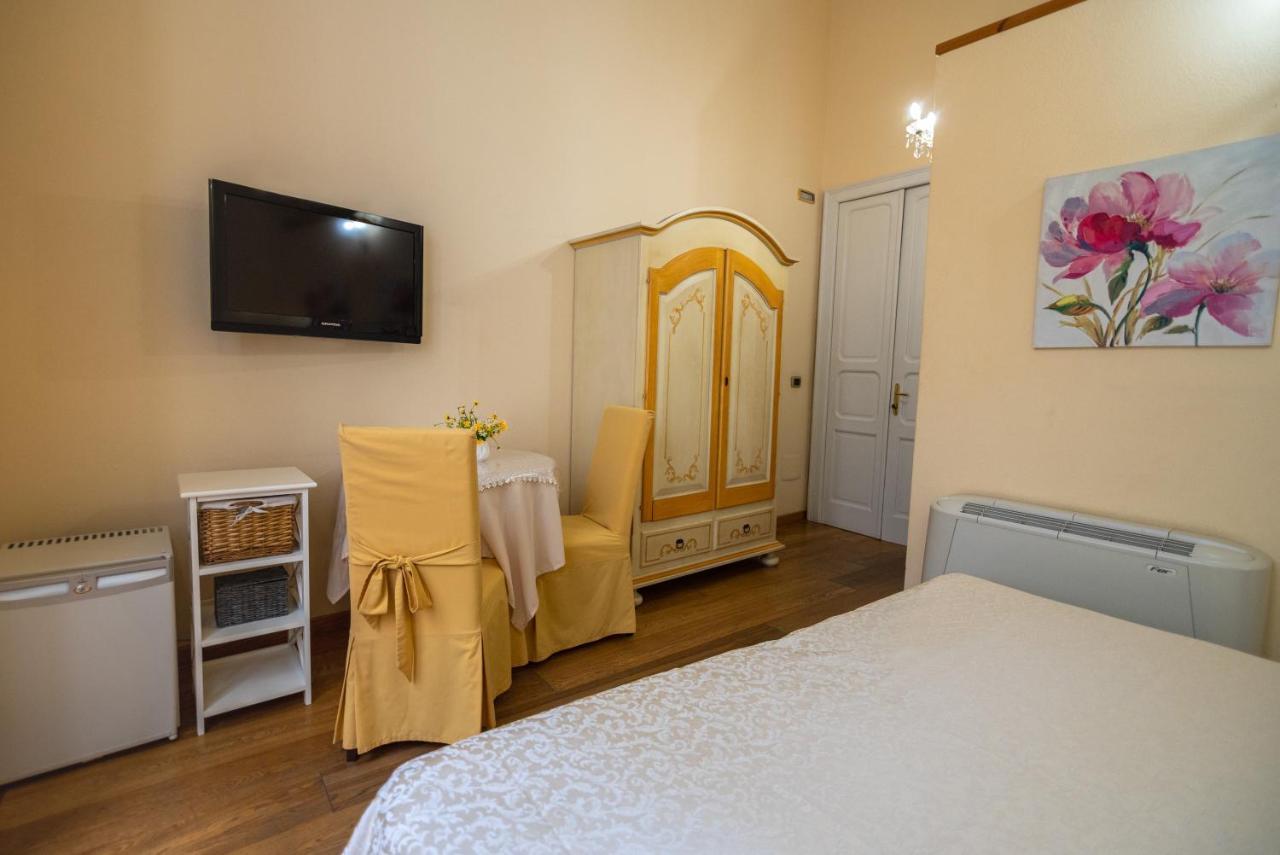 La Ghirlanda B&B Cagliari Luaran gambar