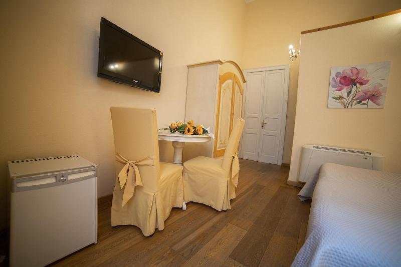 La Ghirlanda B&B Cagliari Luaran gambar