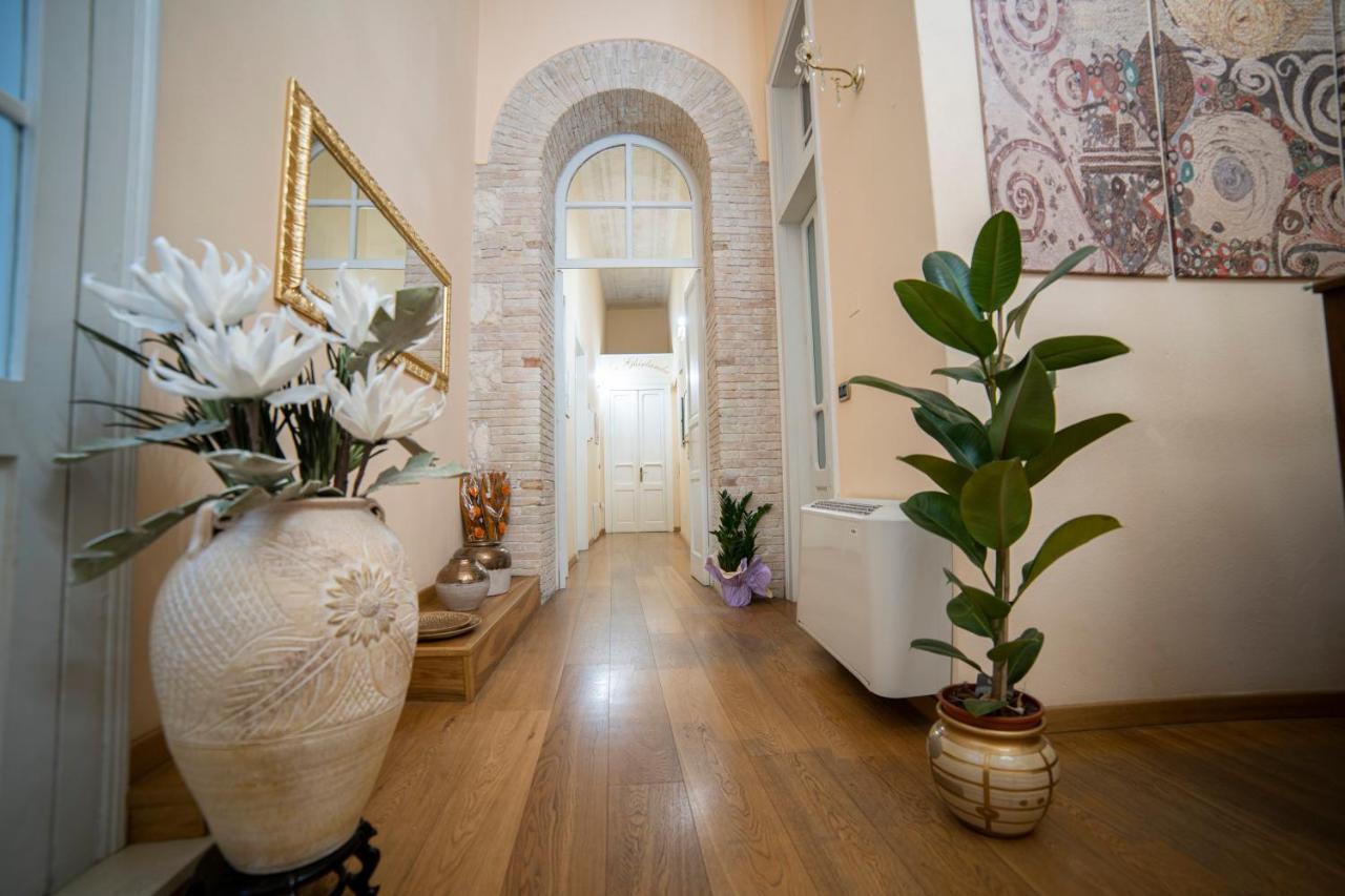 La Ghirlanda B&B Cagliari Luaran gambar